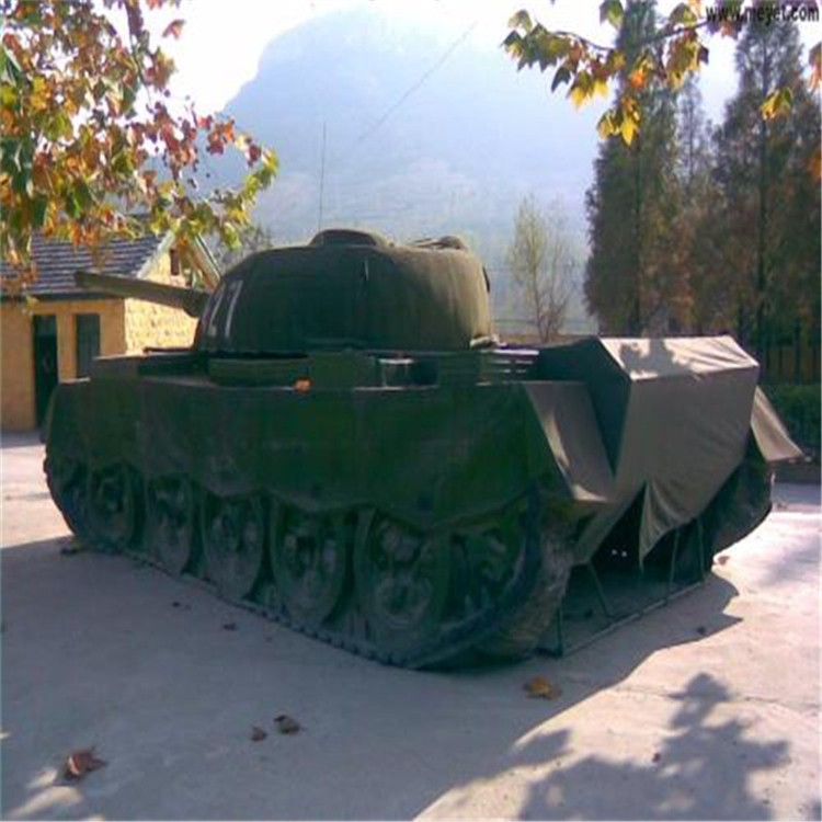 三江大型充气坦克
